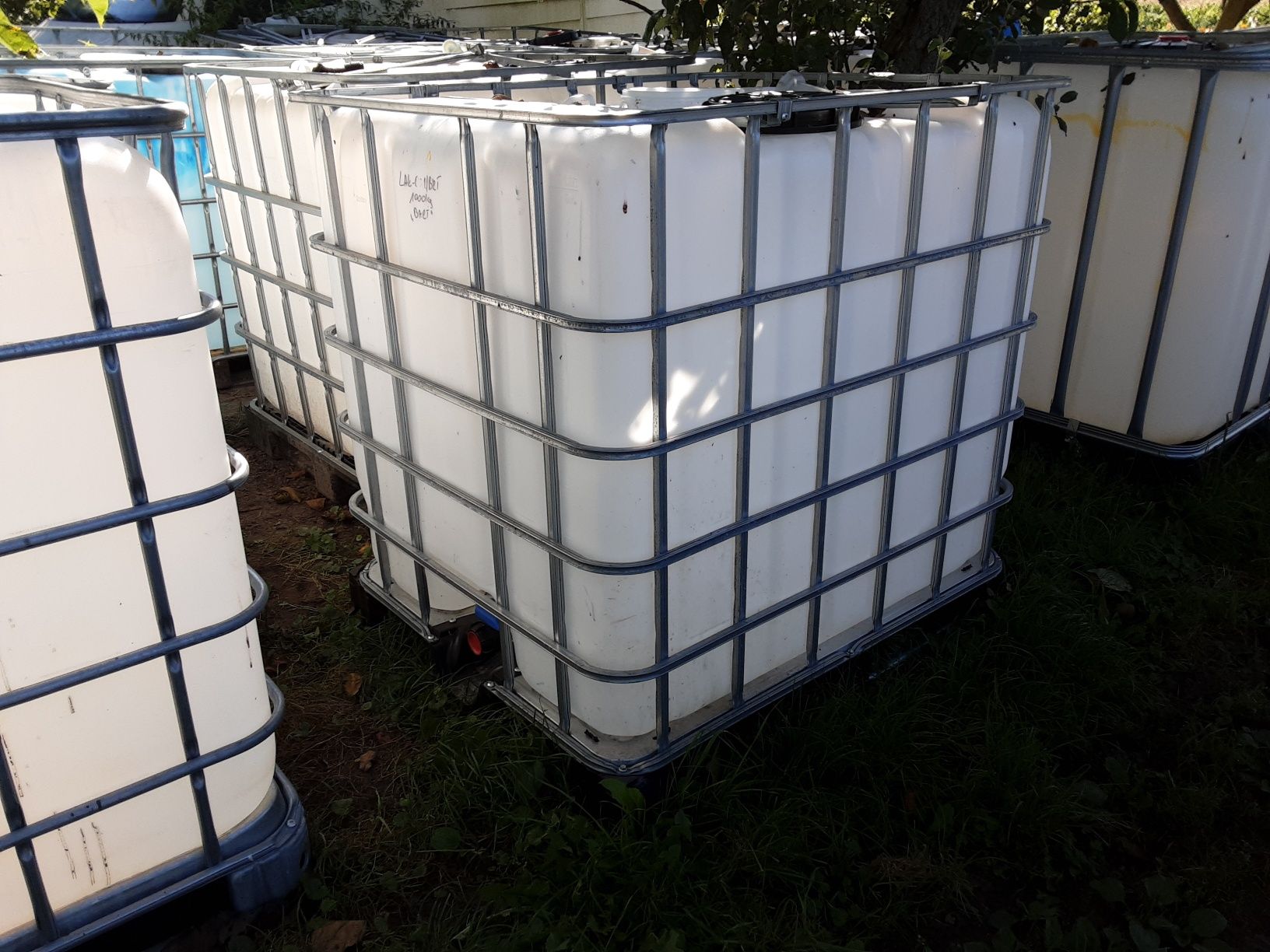 Pojemnik Zbiornik Mauzer Beczka Kontener RSM 600l woda 1000l