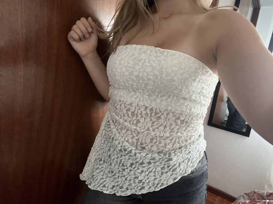 Top branco de renda