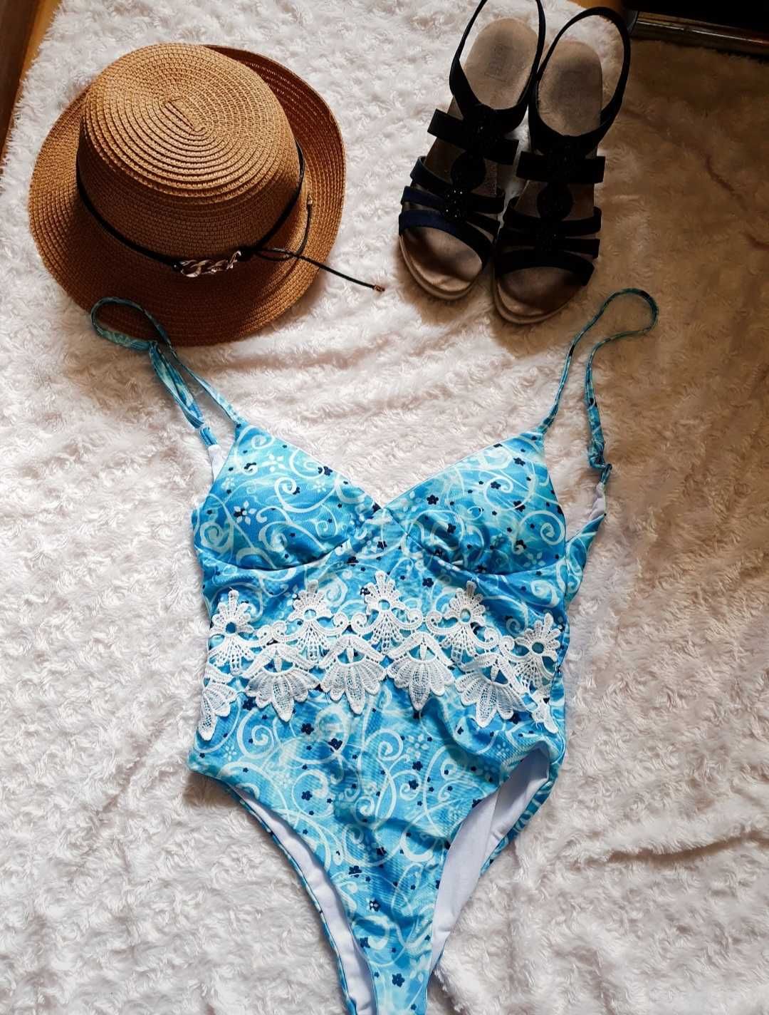 Jasnoniebieski strój kąpielowy jednoczęściowy baby blue 34 Xs