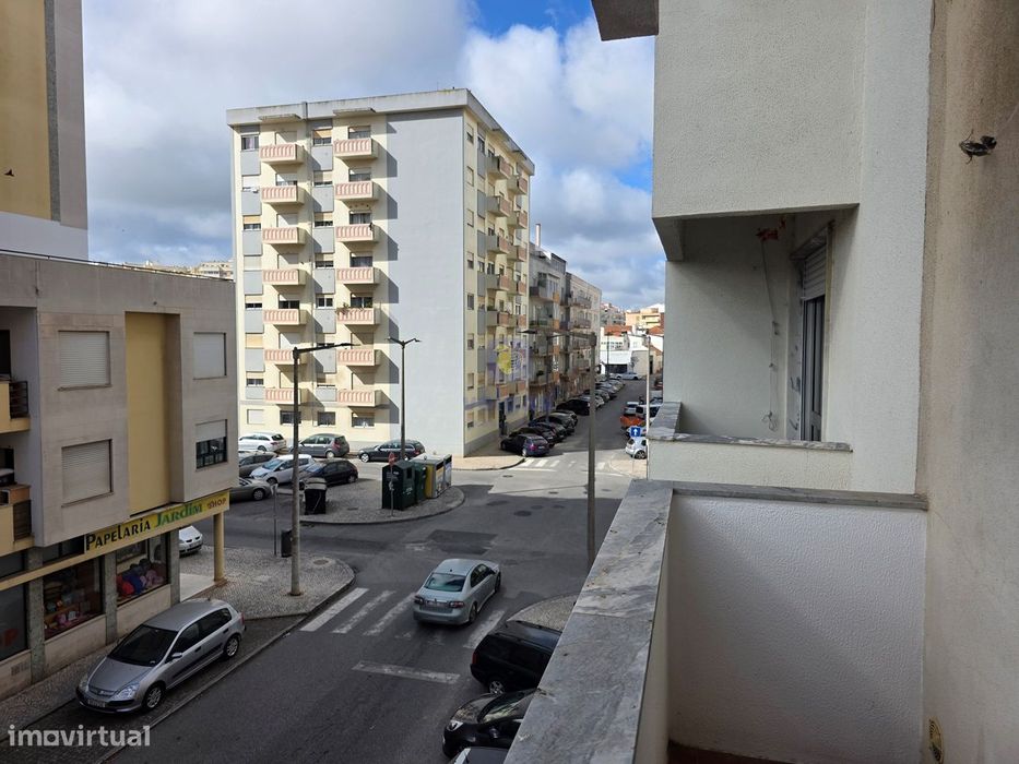 T3 no centro de  Caldas com elevador, varandas e  2 casas de banho