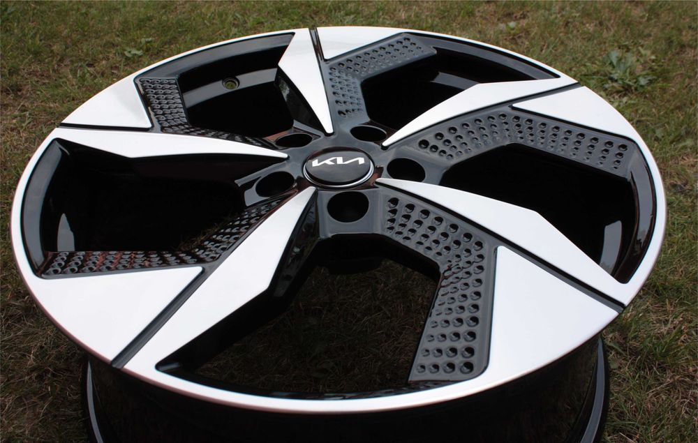 nowe alufelgi felgi 19 5x114,3 et50 67.1 Kia Hyundai Tuscon Santa Fe