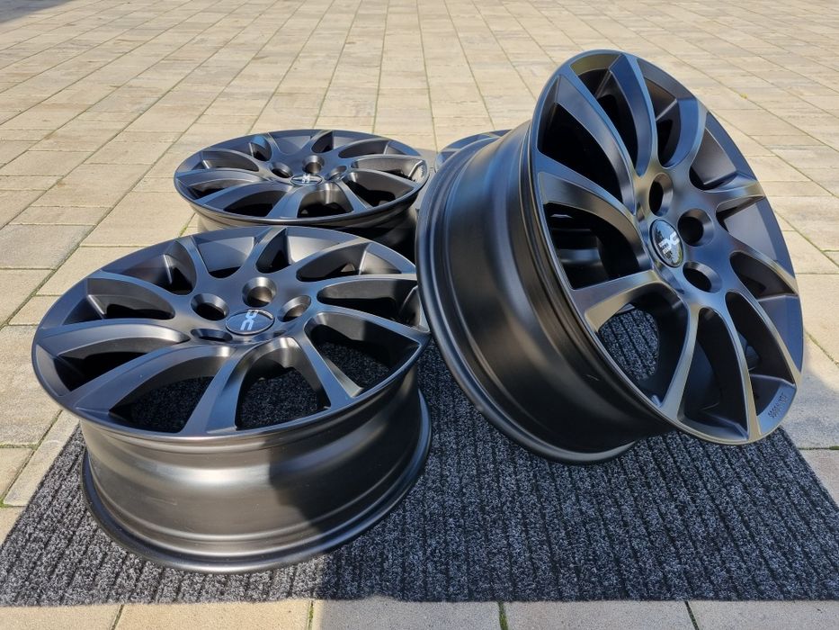 Dacia 17 " felgi aluminiowe 5x114,3 Duster Bigster Czarne