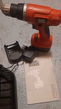 Шуруповерт Black Decker 12 V