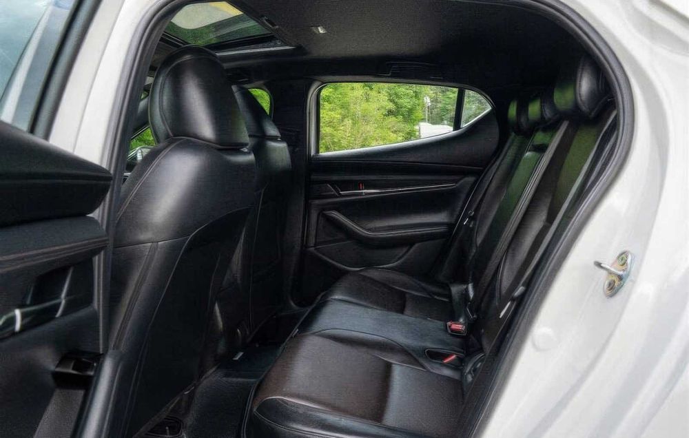 Mazda Mazda3      2023