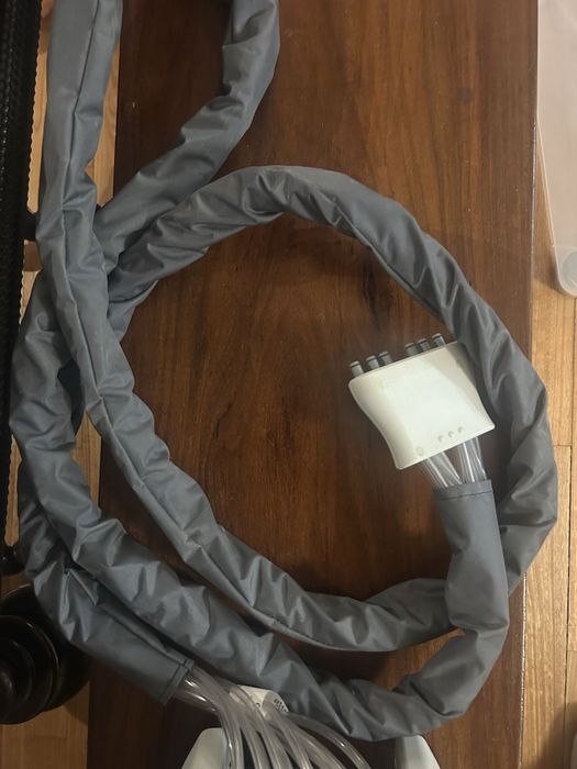 Máquina de Drenagem Linfática - BTL-6000 Lymphastim Easy