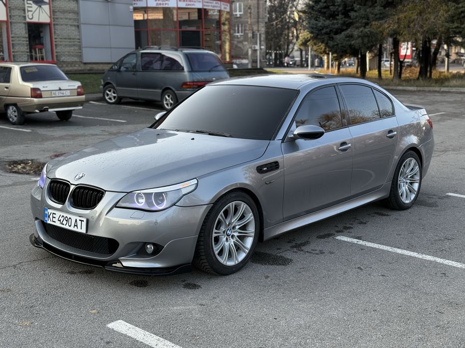 BMW E60 3.0 Бензин 2005 г