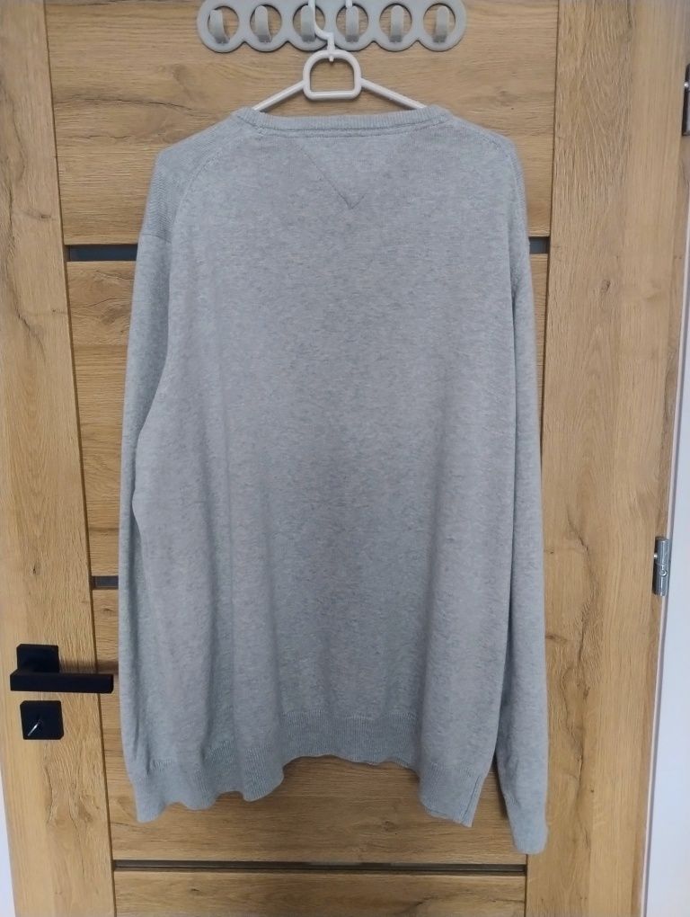 Sweter męski Tommy Hilfiger XL kolor szary