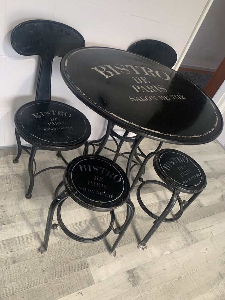 mesa e cadeiras vintage metal preta interior ou exterior