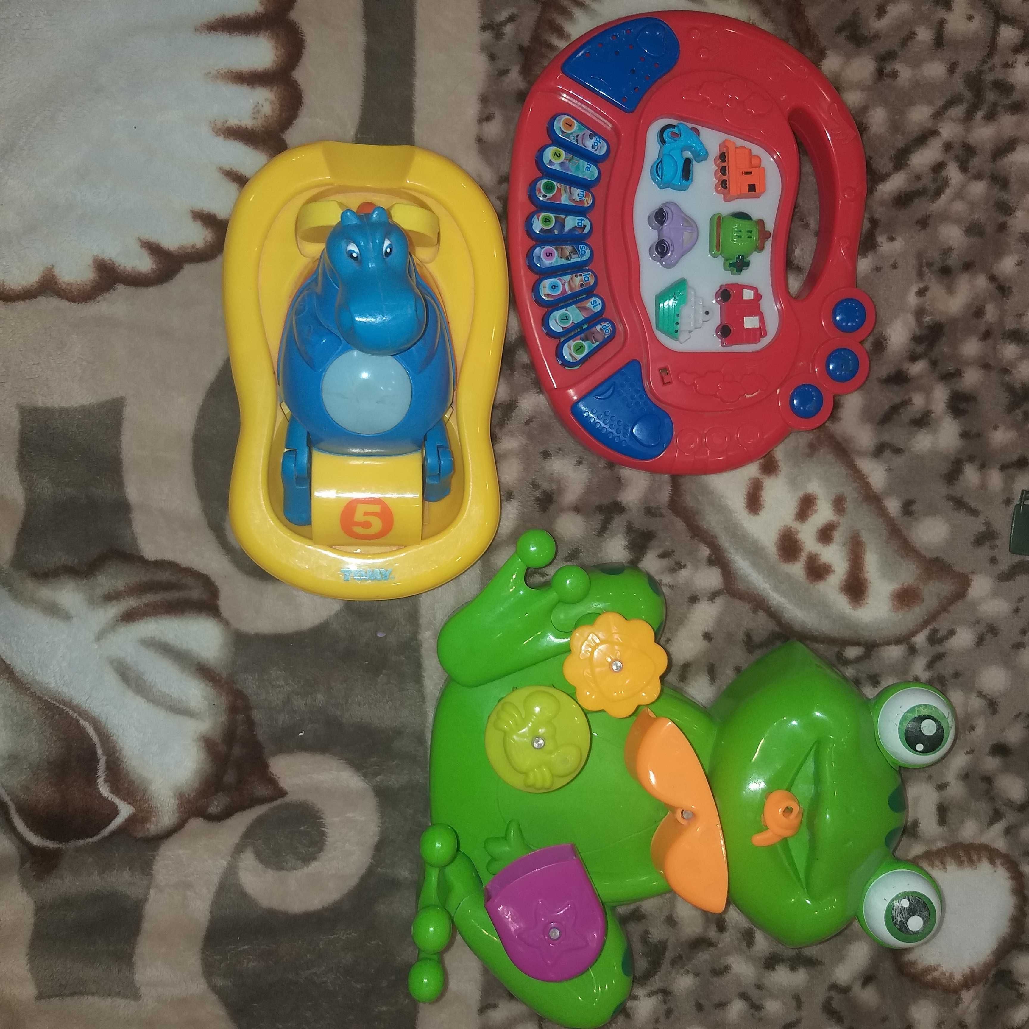 Іграшки дитячі для ванної
