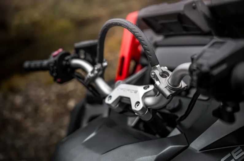 quad CFORCE 1000 MV
