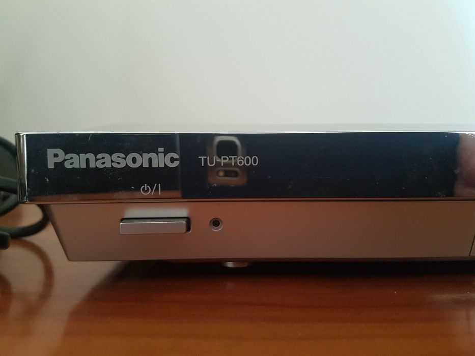Receptor de satélite Panasonic Tu-Pt 600