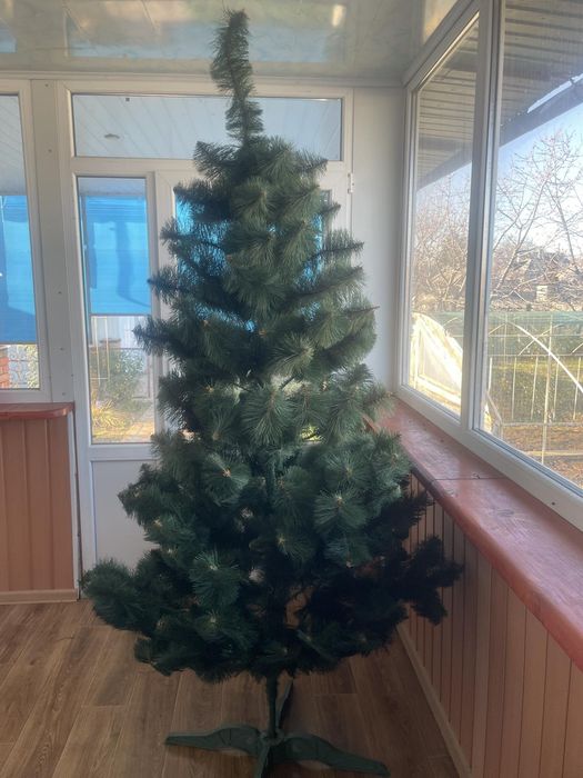 Продам искусственную елку