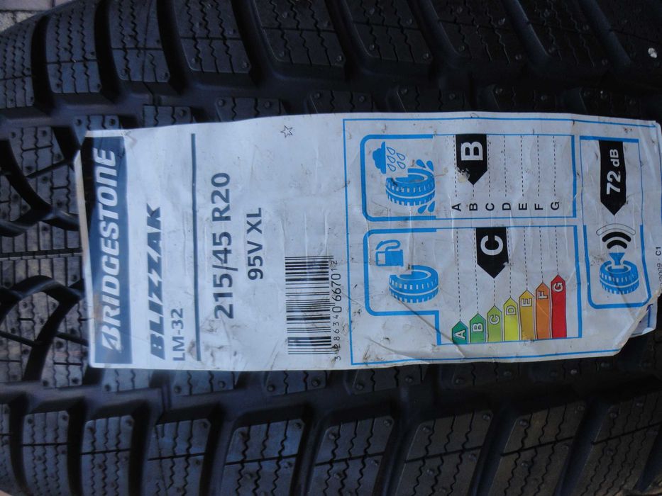 215/45R20 Bridgestone Komplet 4 sztuki ZIMA NOWE