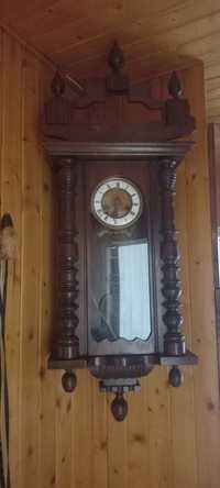 Drewniany zegar ścienny antyk