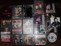 CD и DVDдискис разными фильмами и музыкой хоршего качества в коробках.
