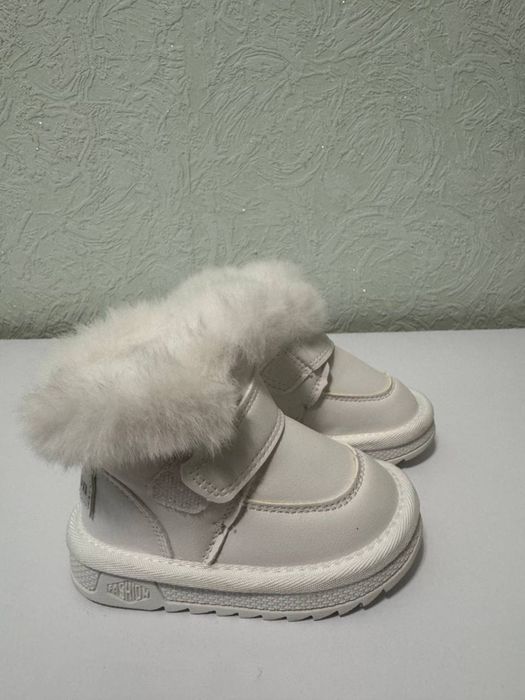 Ботінки,сапожки 21 розмір