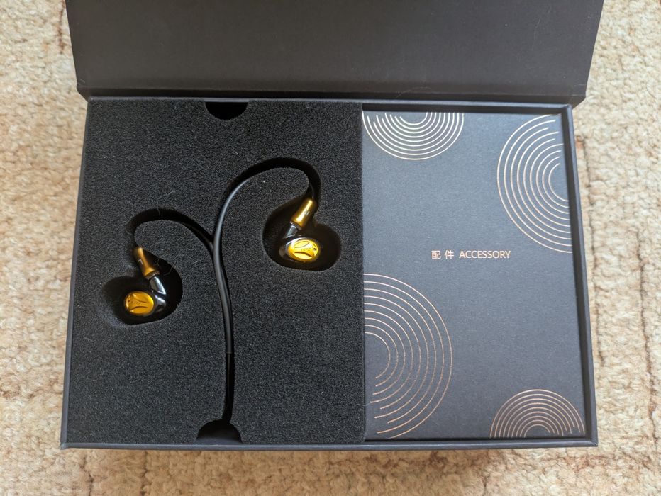 Динамические наушники EPZ Q5 Pro Kiwi Ears Truthear Simgot