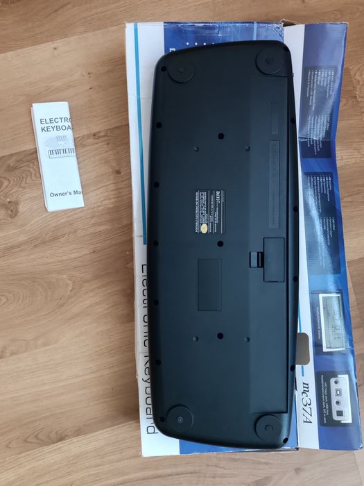 Синтезатор Medeli MC-37A