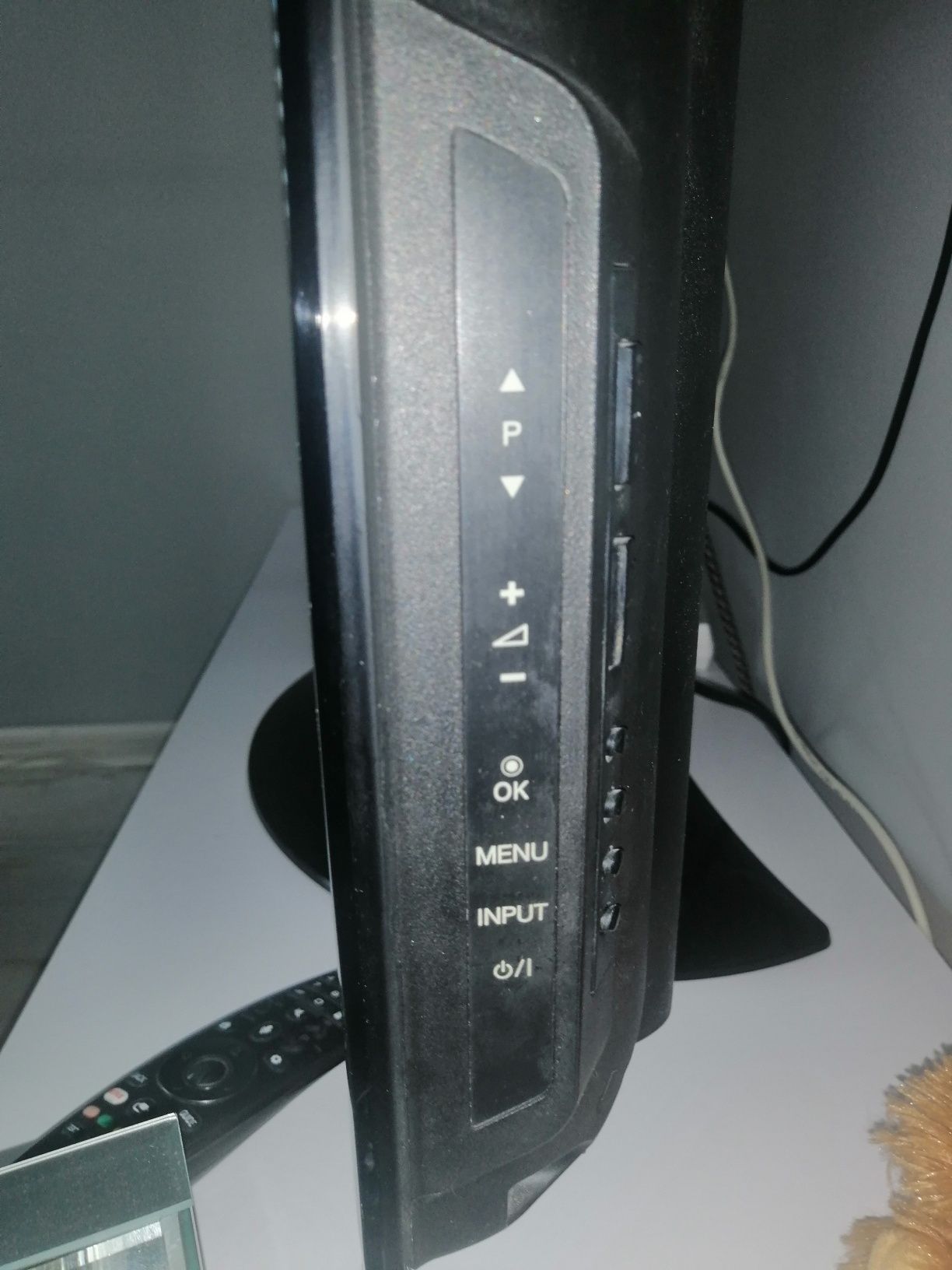 Telewizor LG 37 cali