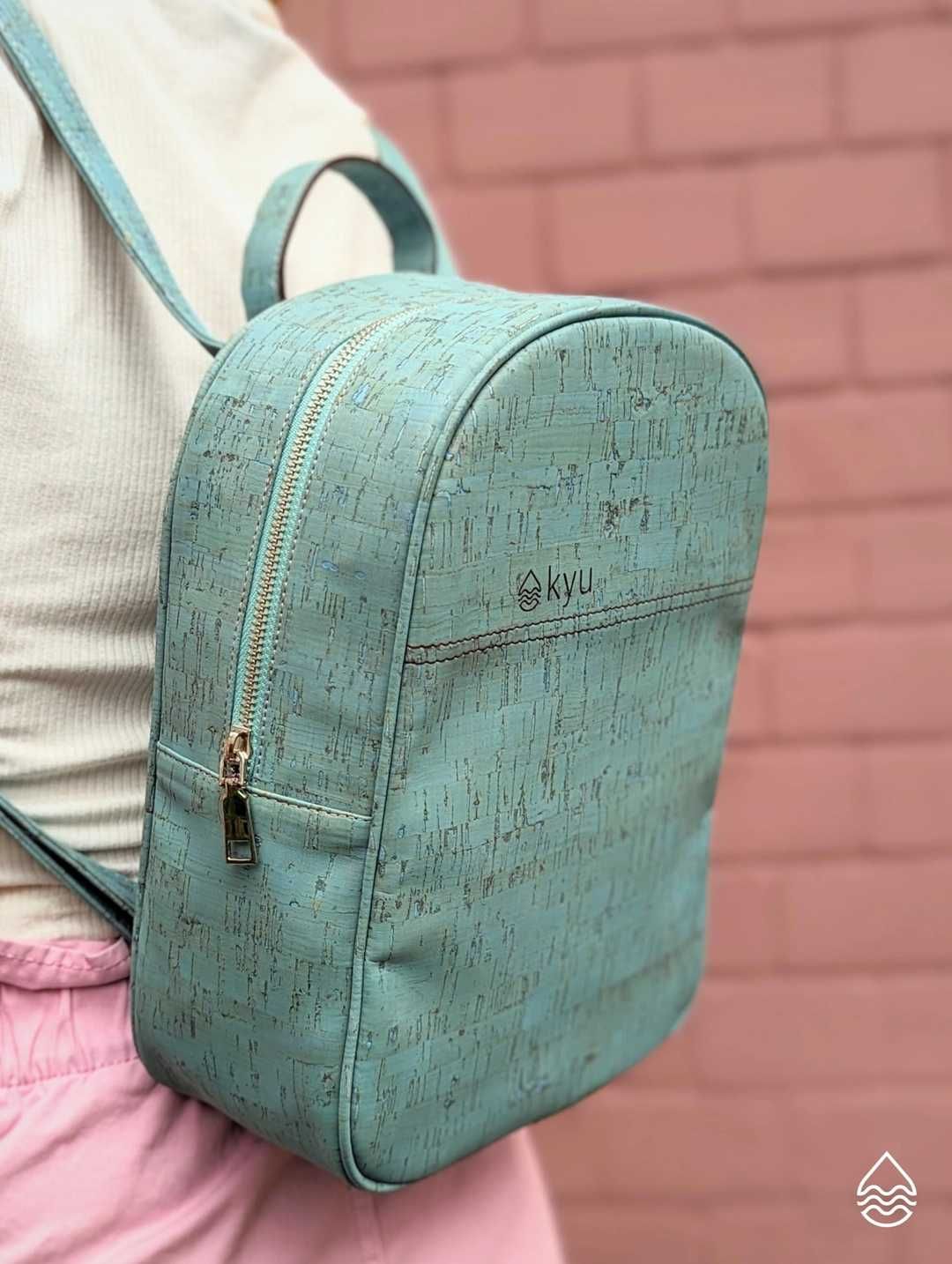 Plecak korkowy kyu Concept Daybag Mini 2w1 | RFID | Handmade | Eco