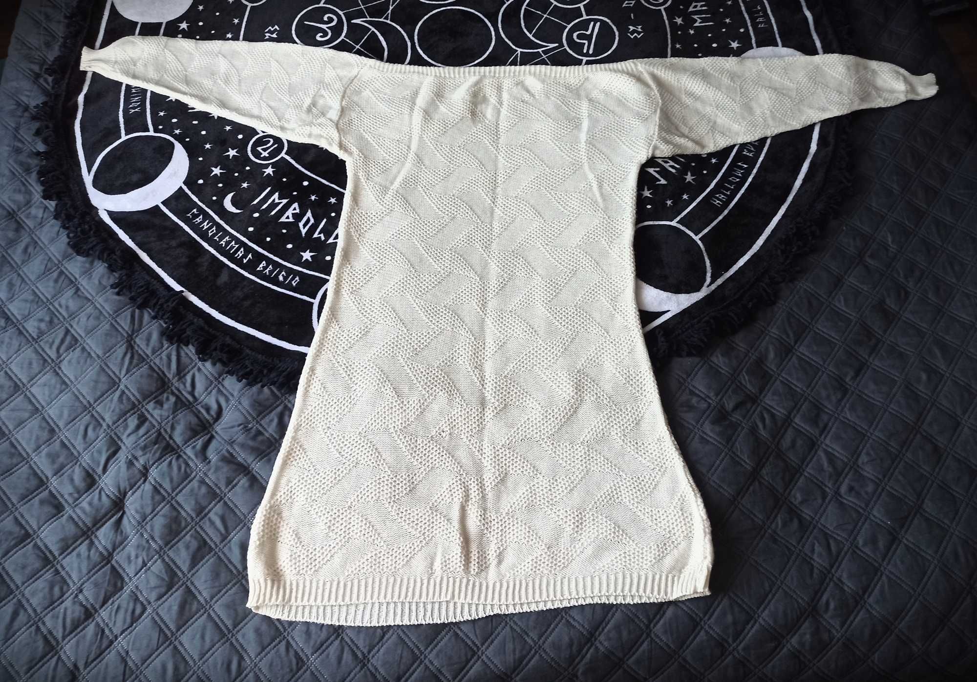 Długi sweter sukienka retro vintage