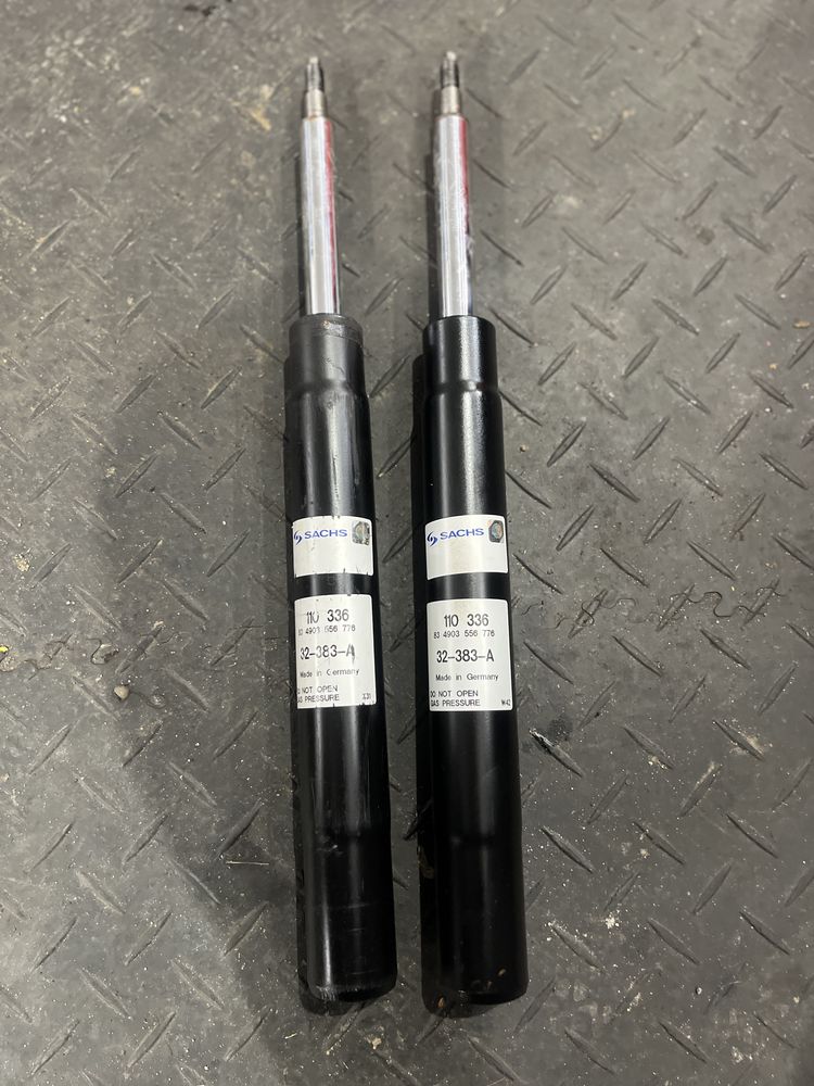 Amortyzatory przód przednie 2 przedni amortyzator Sachs BMW E30 325iX