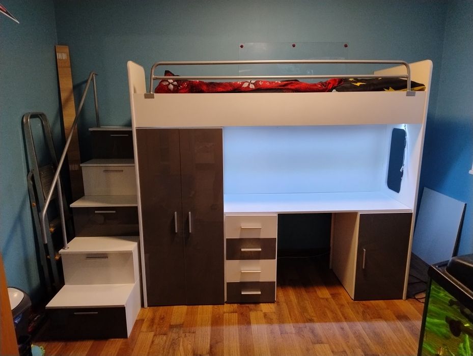 Łóżko piętrowe z biurkiem (REZERWACJA)