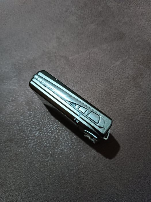 Фотоаппарат Nicon coolpix S700.