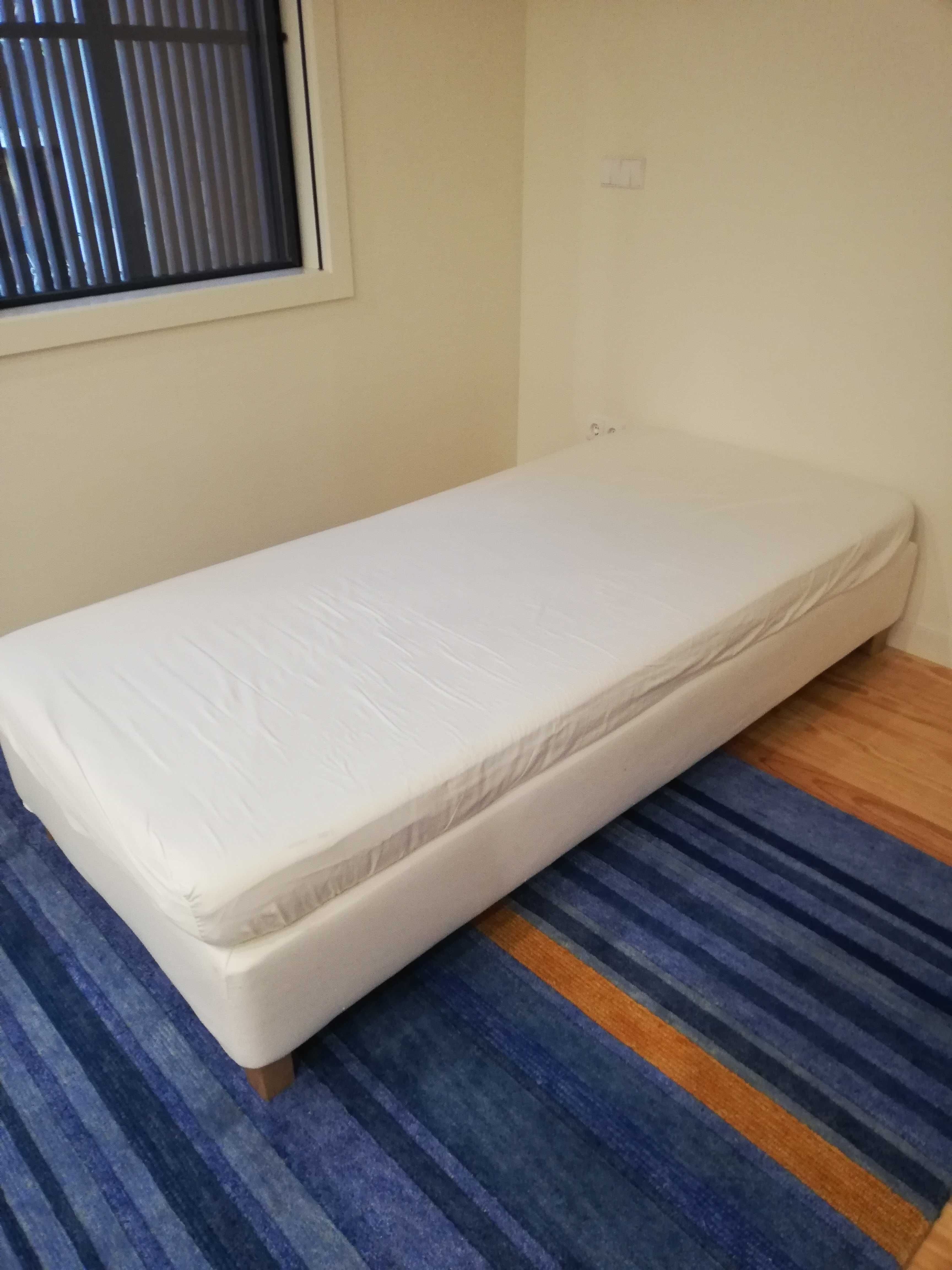 Cama ikea ESPEVAR com colchão