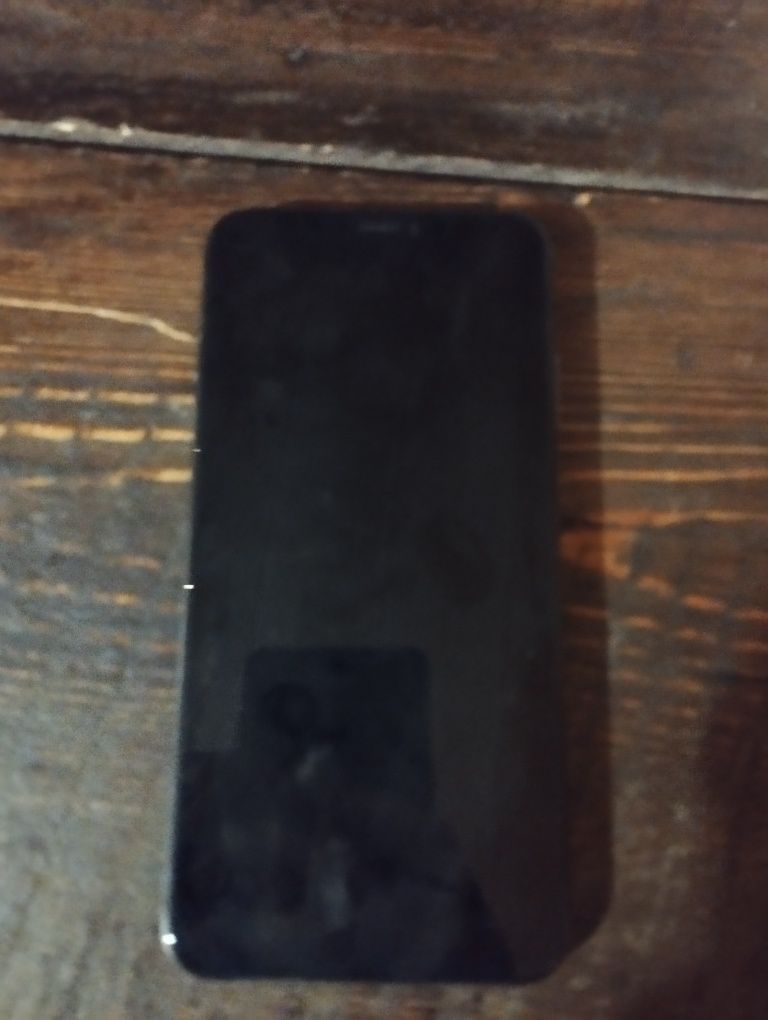 Смартфон iphone xs max