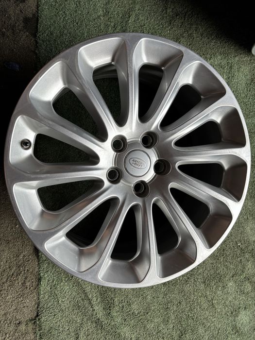 5x120 BMW LAND ROVER RANGE 8,5Jx20 ET47 Discovery  felgi aluminiowe