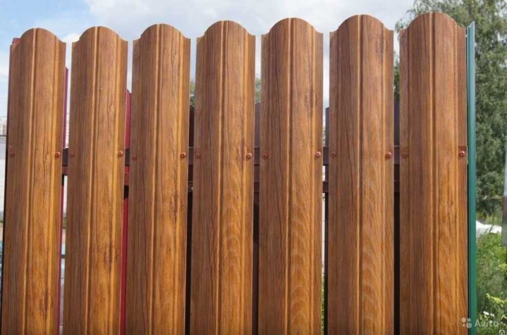 Забор с металлического штакетника под ключ. Фундамент, Ворота, Калитка