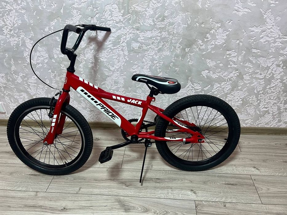 Продамо майже новий дитячий велосипед, колеса 20 дюймів, в ідеальному