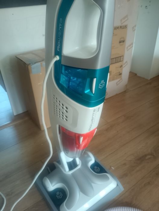 Rowenta Clean & Steam Multi odkurzacz parowy