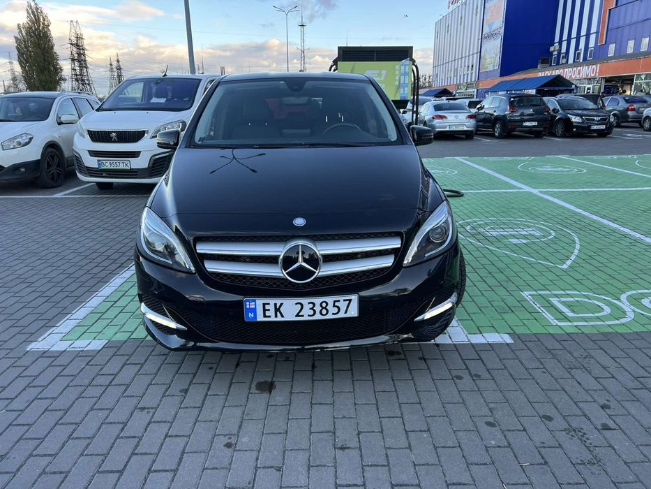 МерседесБенс В250 е