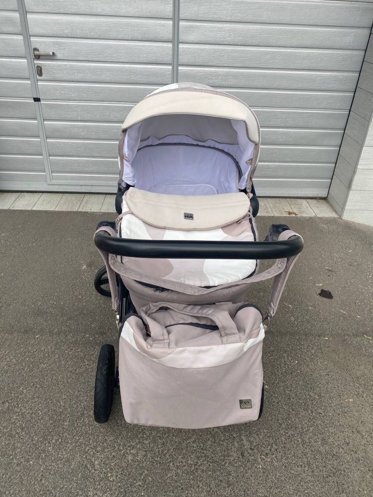 Продам коляску САМ 3 в 1
