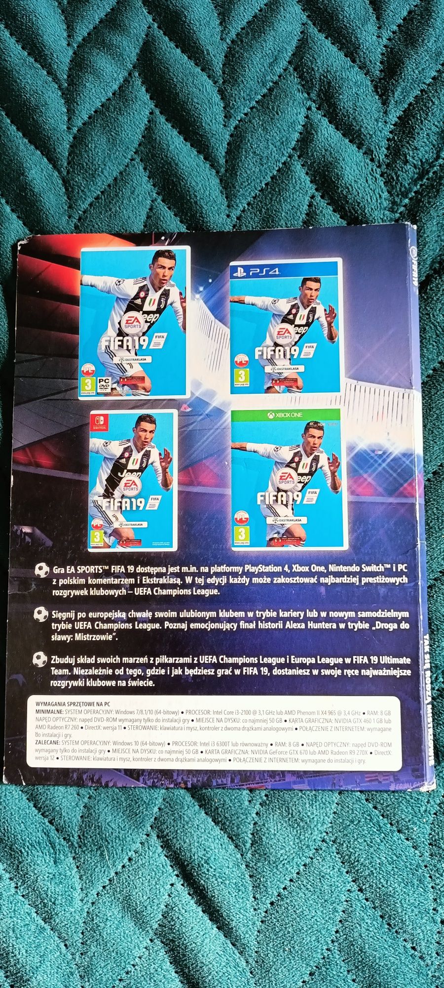 Poradnik do gry FIFA 19 DVD