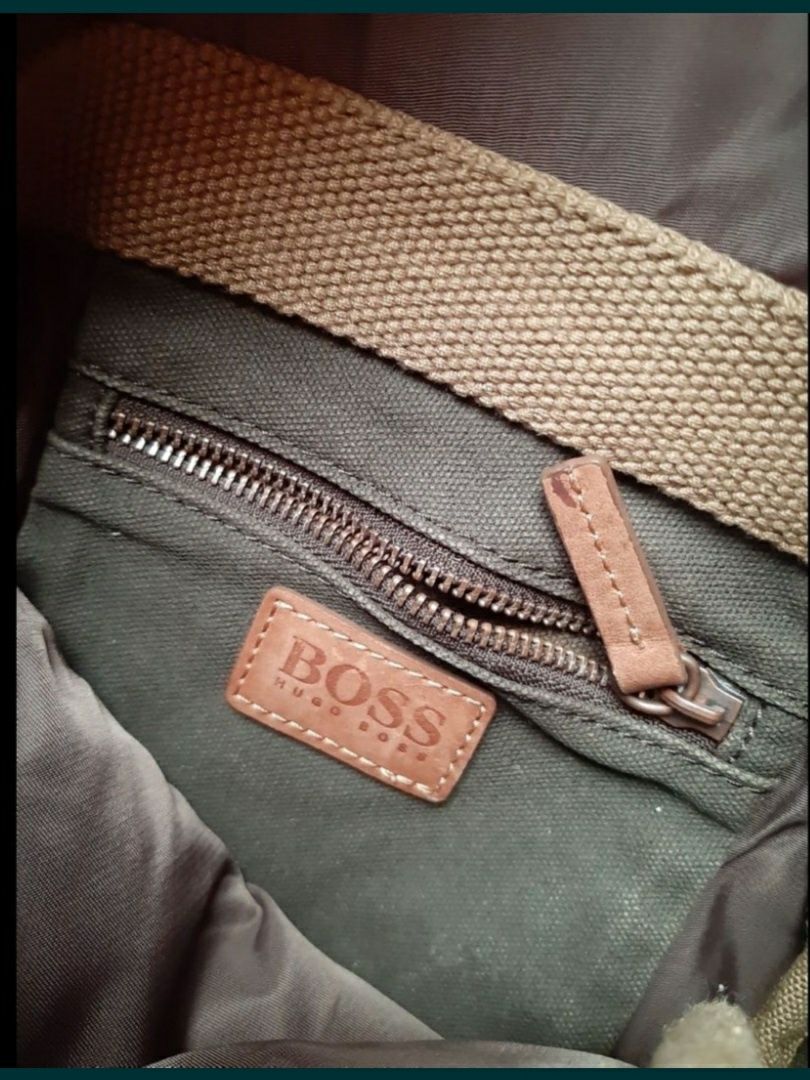 Hugo Boss torebka torba listonoszka khaki oryginał piękna i