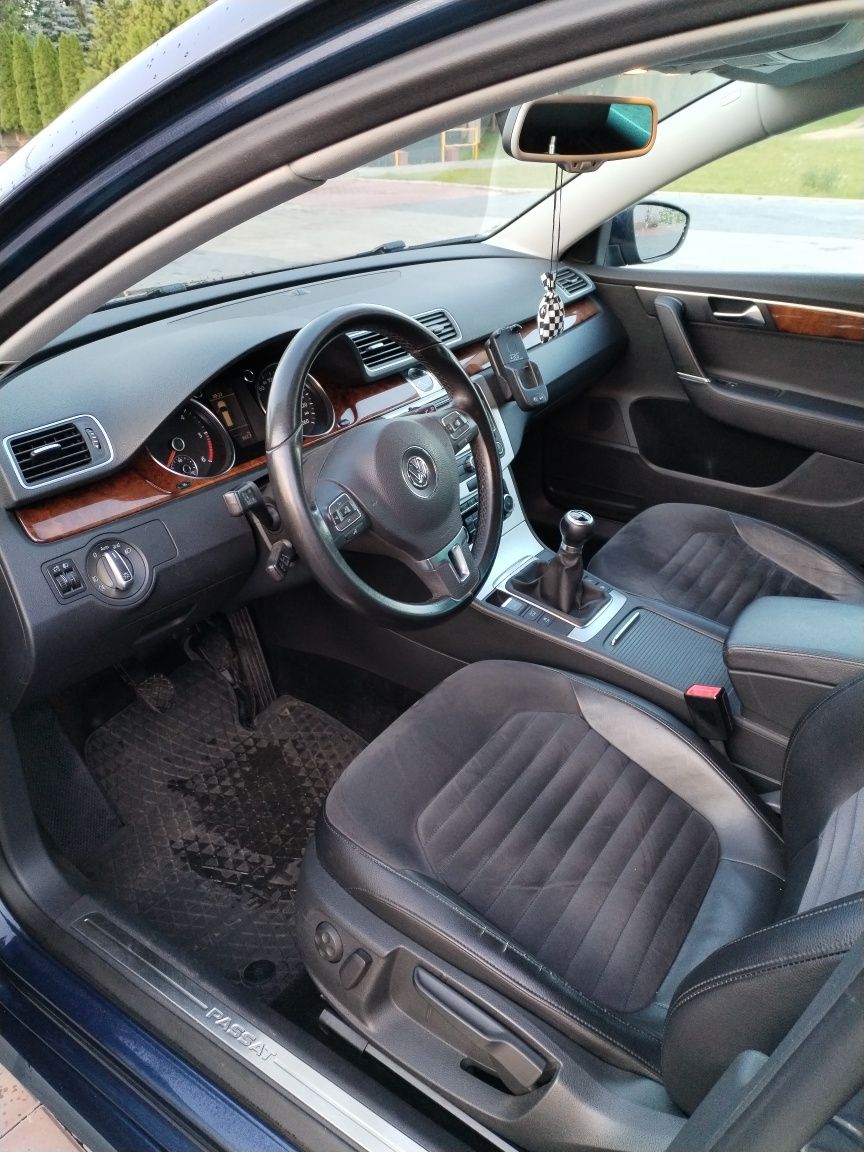 VW Passat b7 2.0tdi 2011r highline