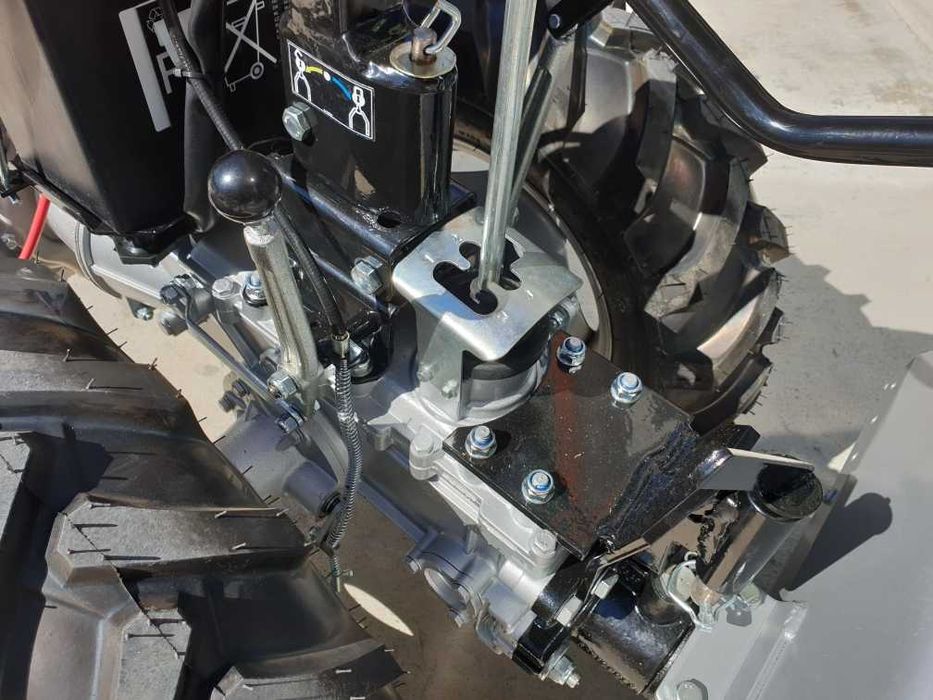 Motocultivador BLITZ M80 16CV A.E.