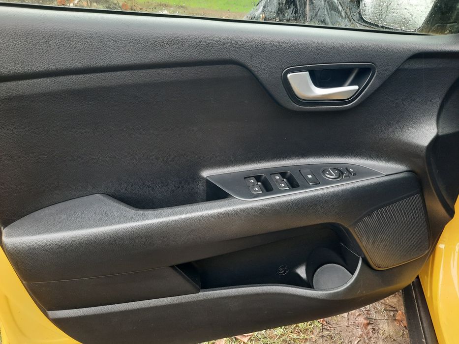 Продам Кіа стонік