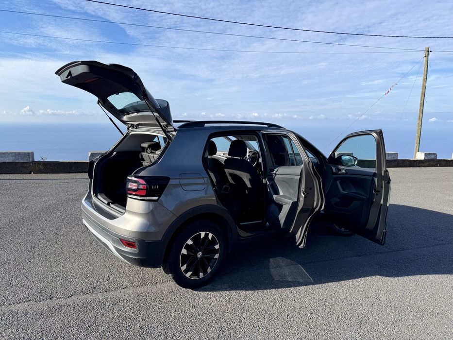Volkswagen T-Cross 1.0 TSI com plano de manutencao ate 2026