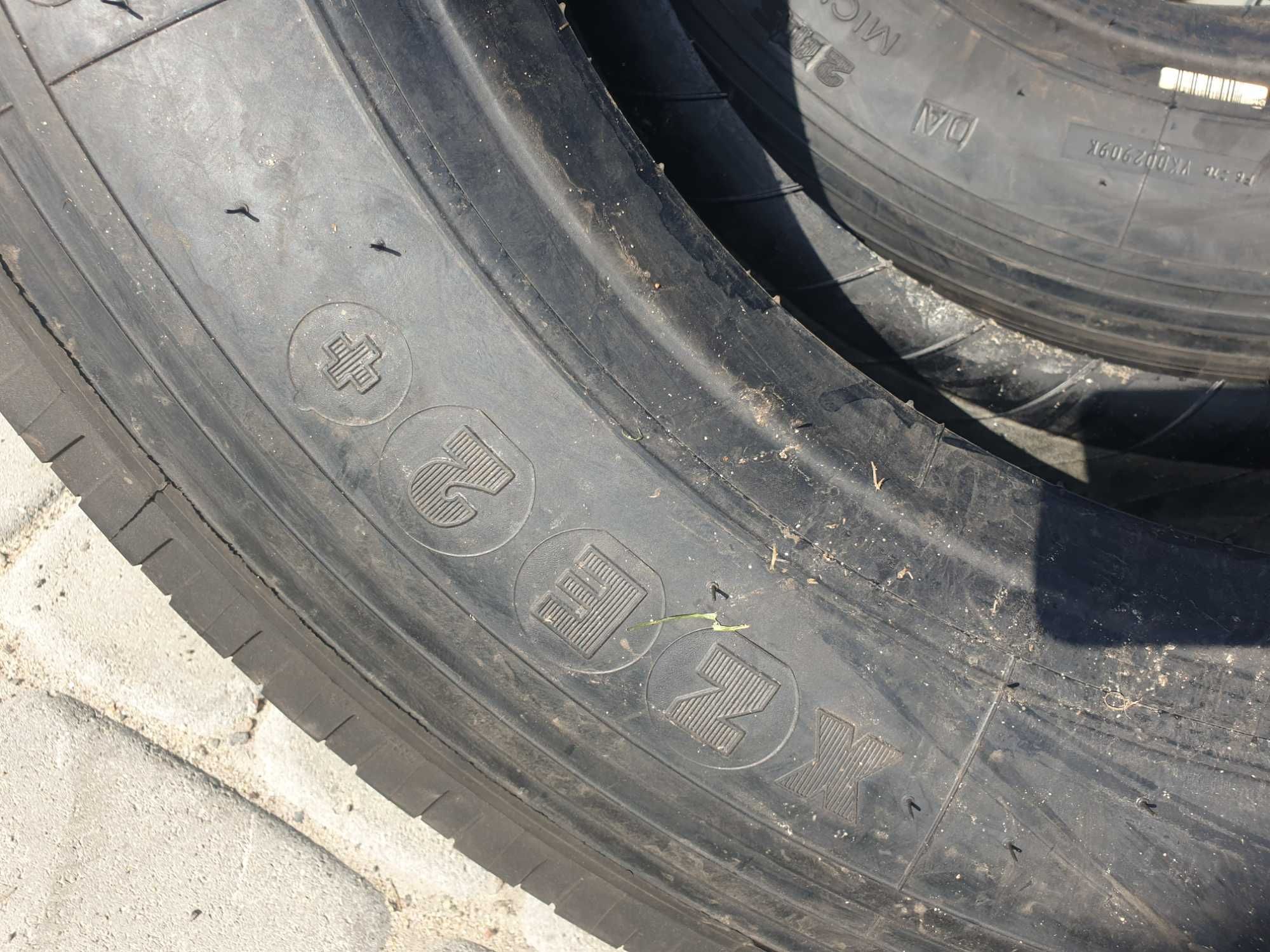 Вантажні Нові шини 245/70 R19,5 136/134M Michelin XZE2+