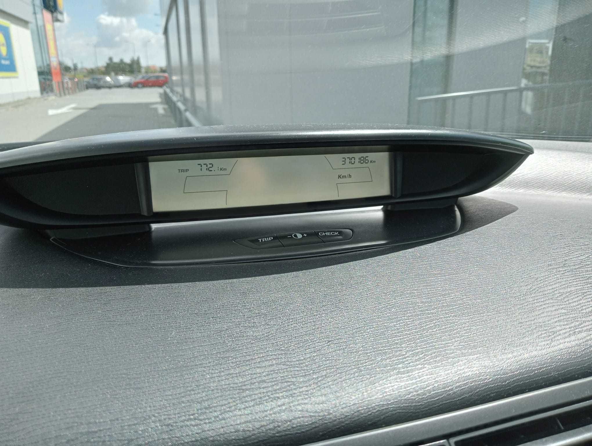 Citroen  C4 1.6 hdi