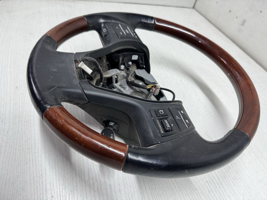 Руль Lexus RX дерево