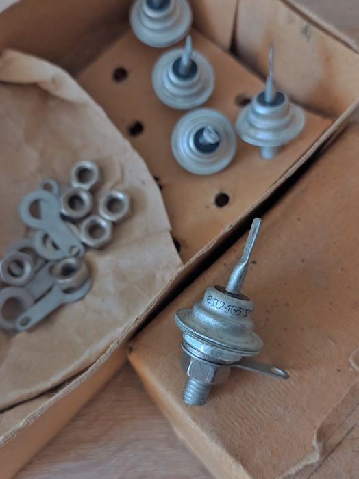 Діод кремнієвий Д246Б диод кремниевый