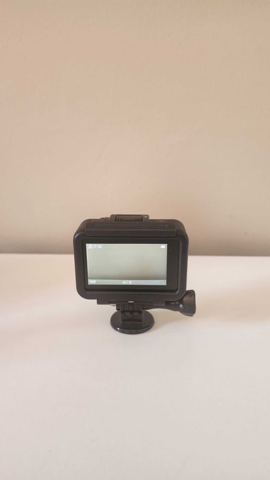 DJI Osmo Action 1 (duplo visor 4k)