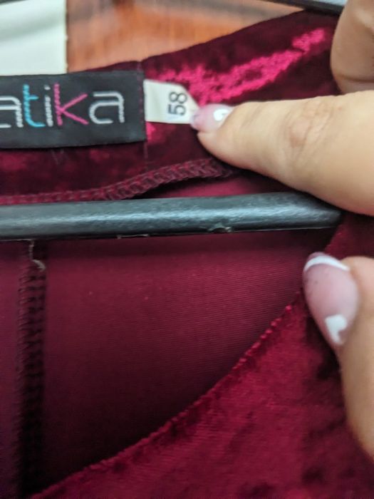 Плаття нарядне для прекрасних жінок