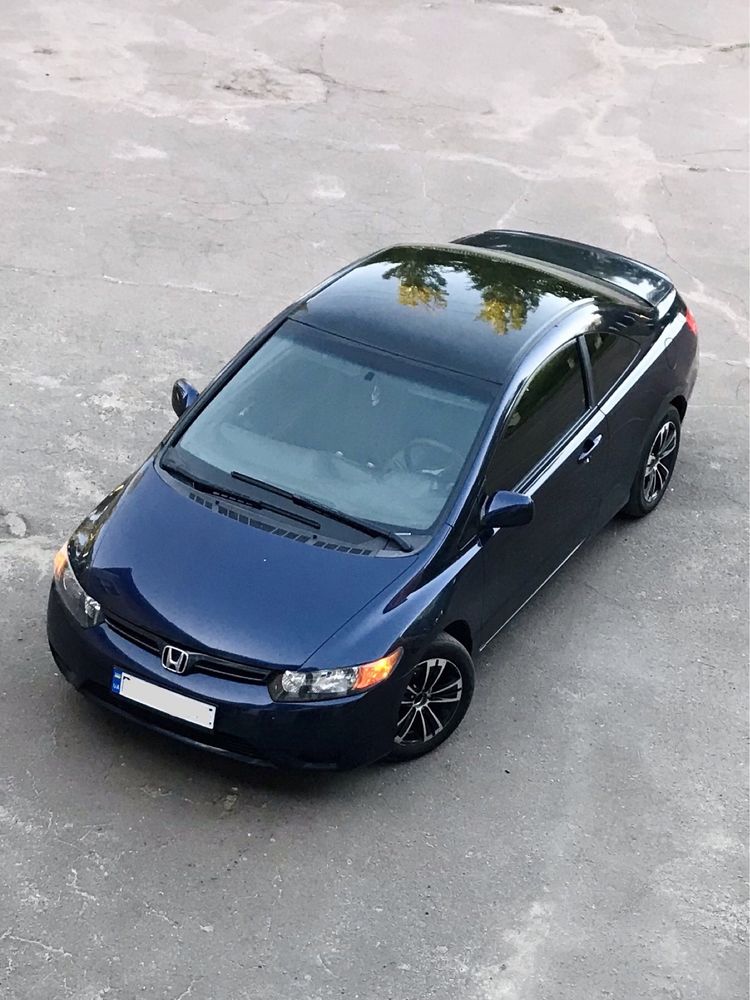 Продам Honda Civic 2D