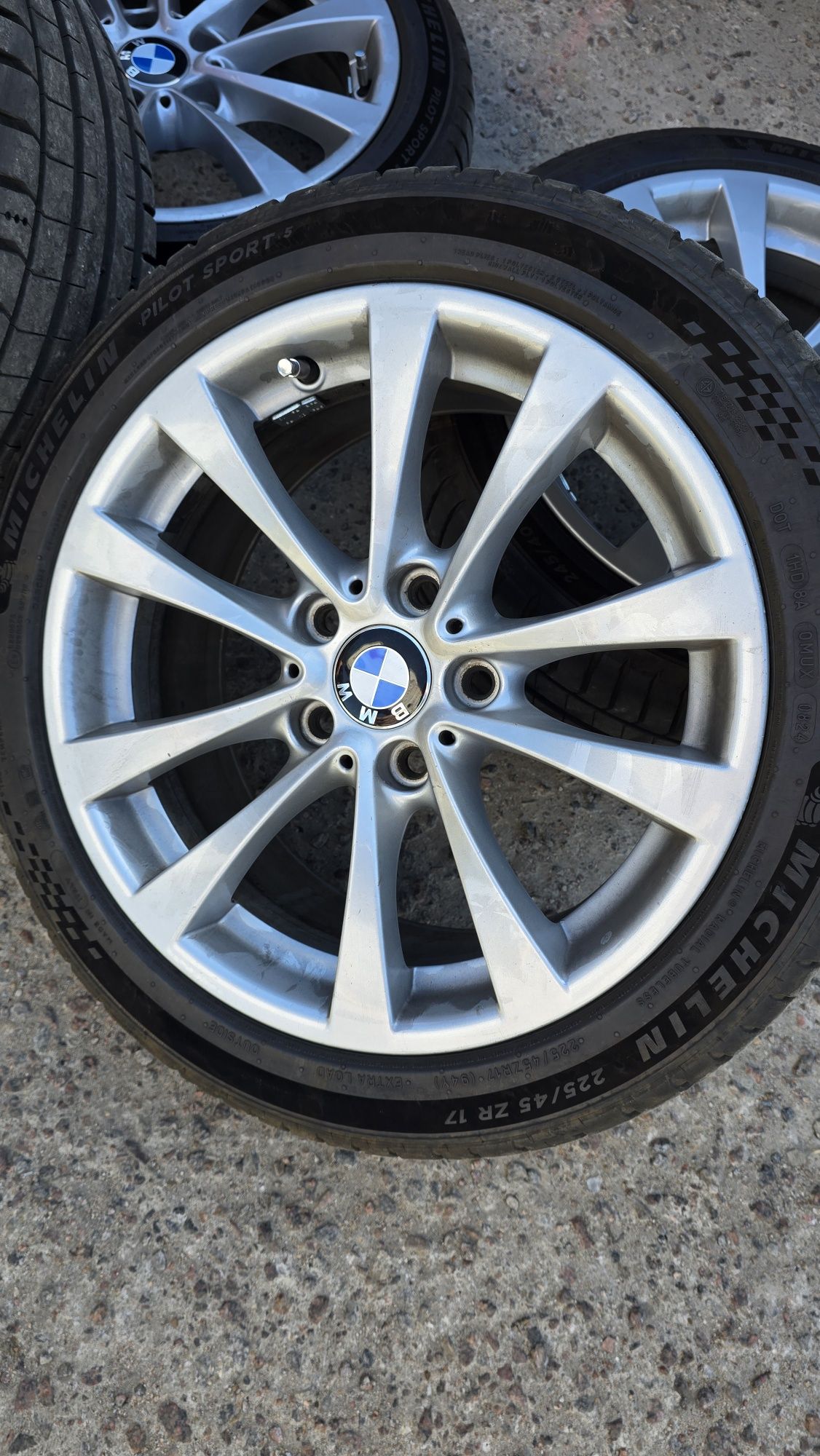 Літні шини Michelin Pilot Sport 5 245/40 R17 95Y XL та 225/45 94Y XL